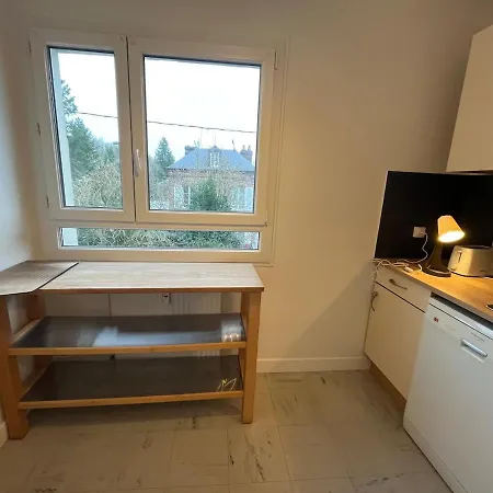 2p Balcony Pkg Quiet Sun View Διαμέρισμα